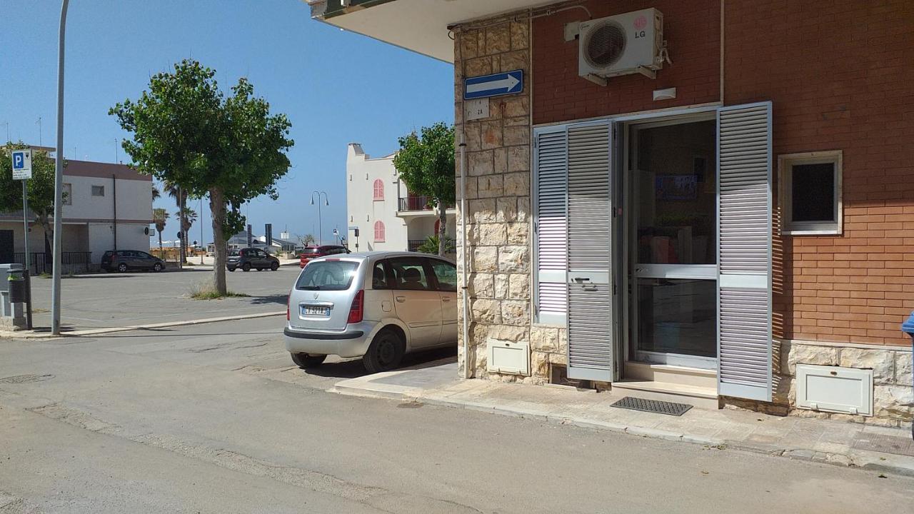 Dimora Brezza Di Mare Apartment Torre Canne Bagian luar foto